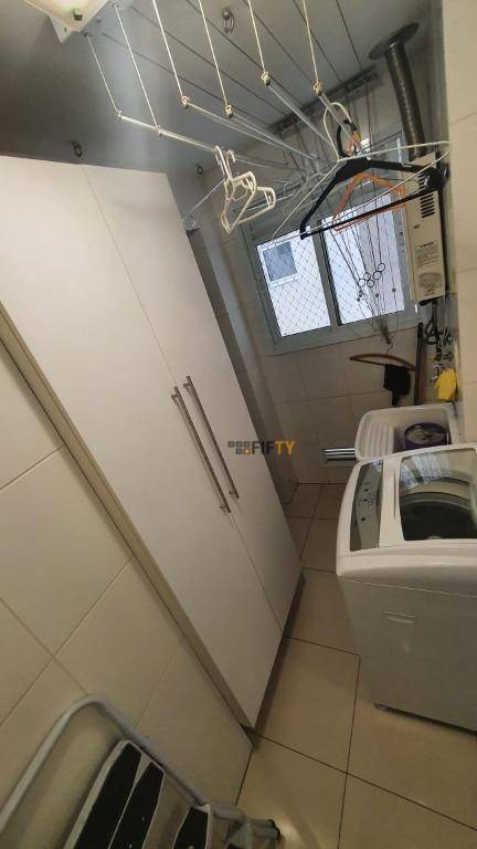 Apartamento para alugar com 2 quartos, 94m² - Foto 15