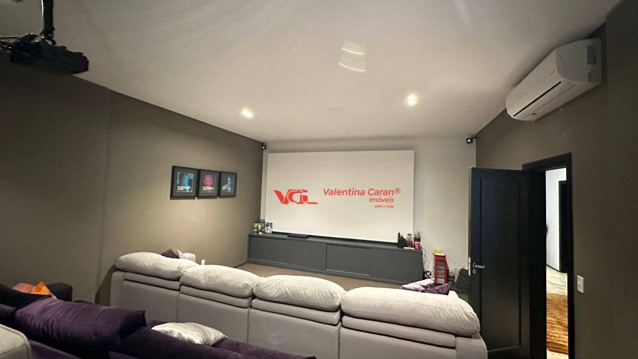 Chácara à venda com 5 quartos, 1037m² - Foto 17