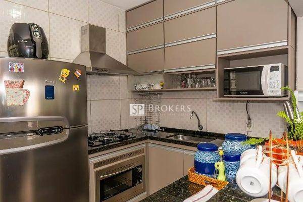 Apartamento à venda com 2 quartos, 68m² - Foto 8