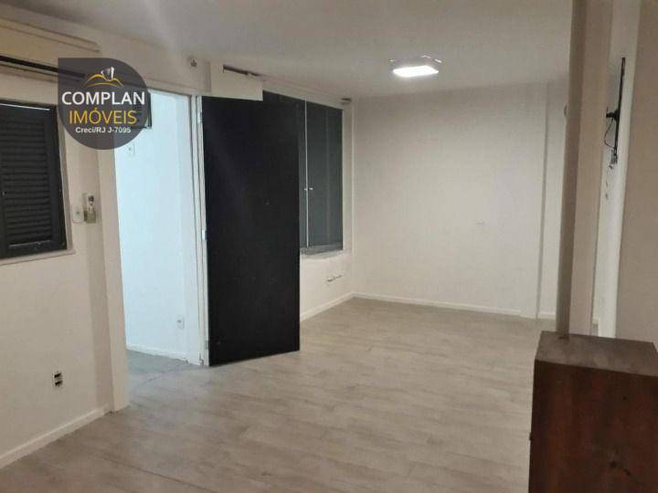 Casa à venda e aluguel com 13 quartos, 437m² - Foto 12