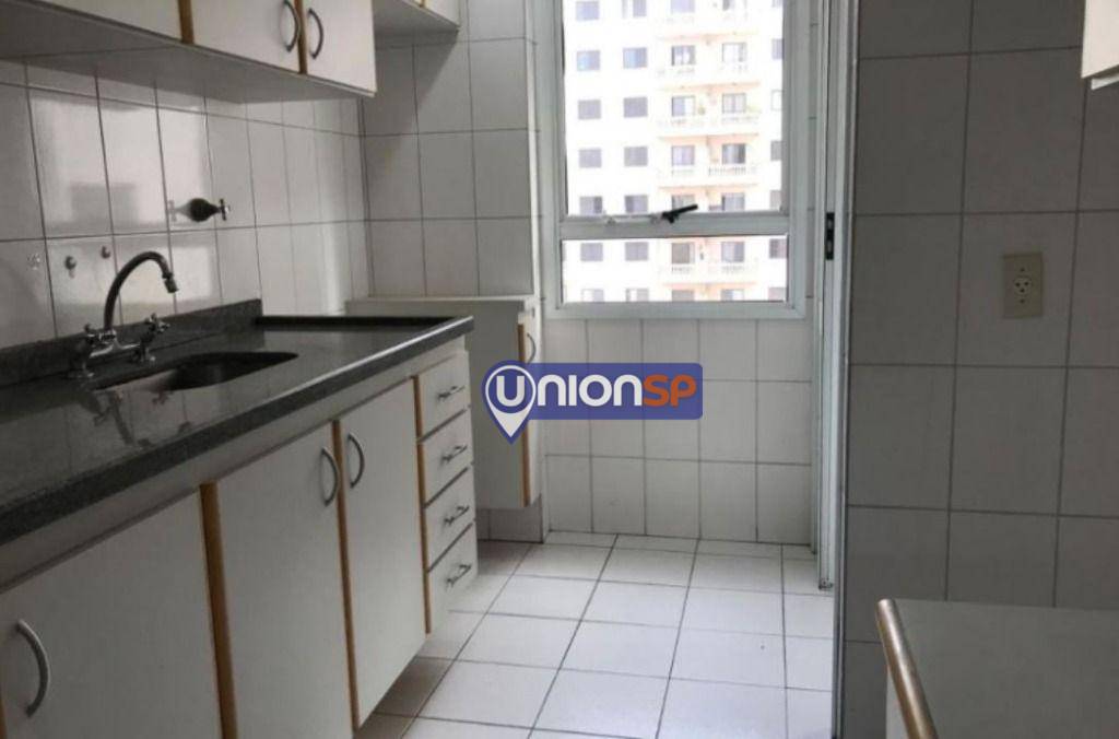 Apartamento à venda com 2 quartos, 64m² - Foto 10