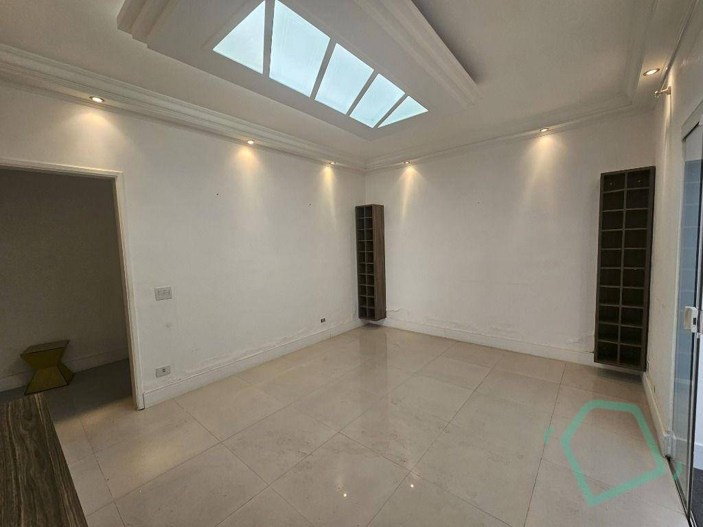 Casa de Condomínio à venda e aluguel com 3 quartos, 400m² - Foto 15