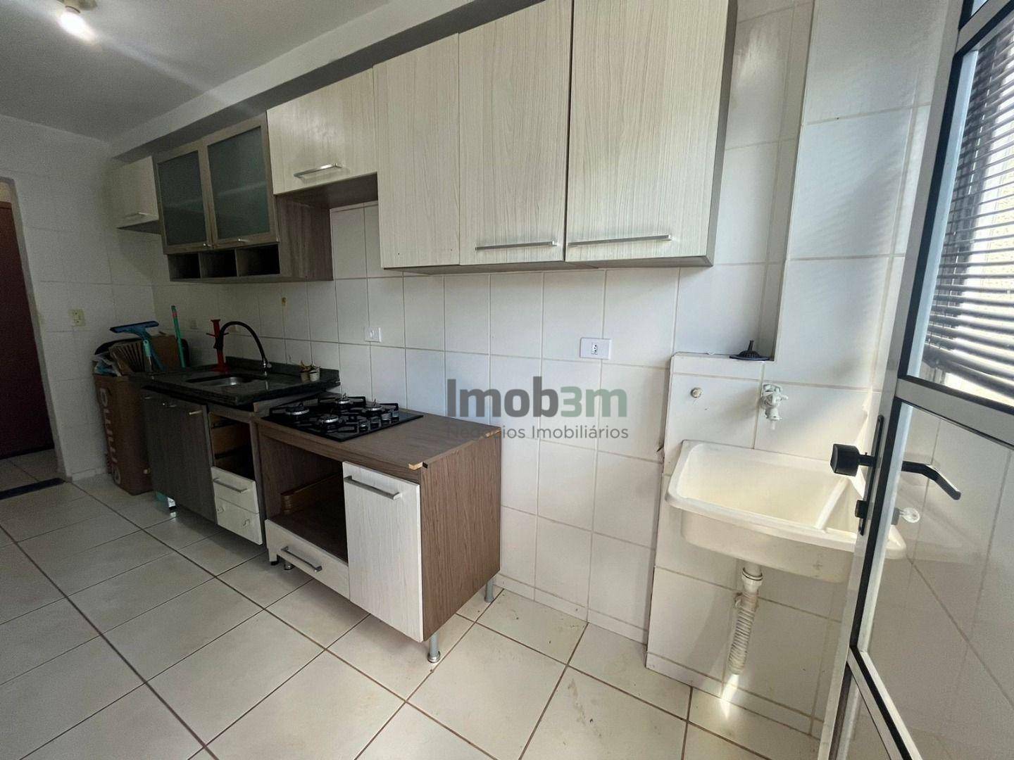 Apartamento para alugar com 2 quartos, 55m² - Foto 9