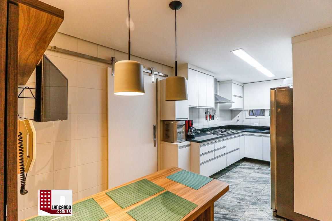 Apartamento à venda com 4 quartos, 198m² - Foto 9