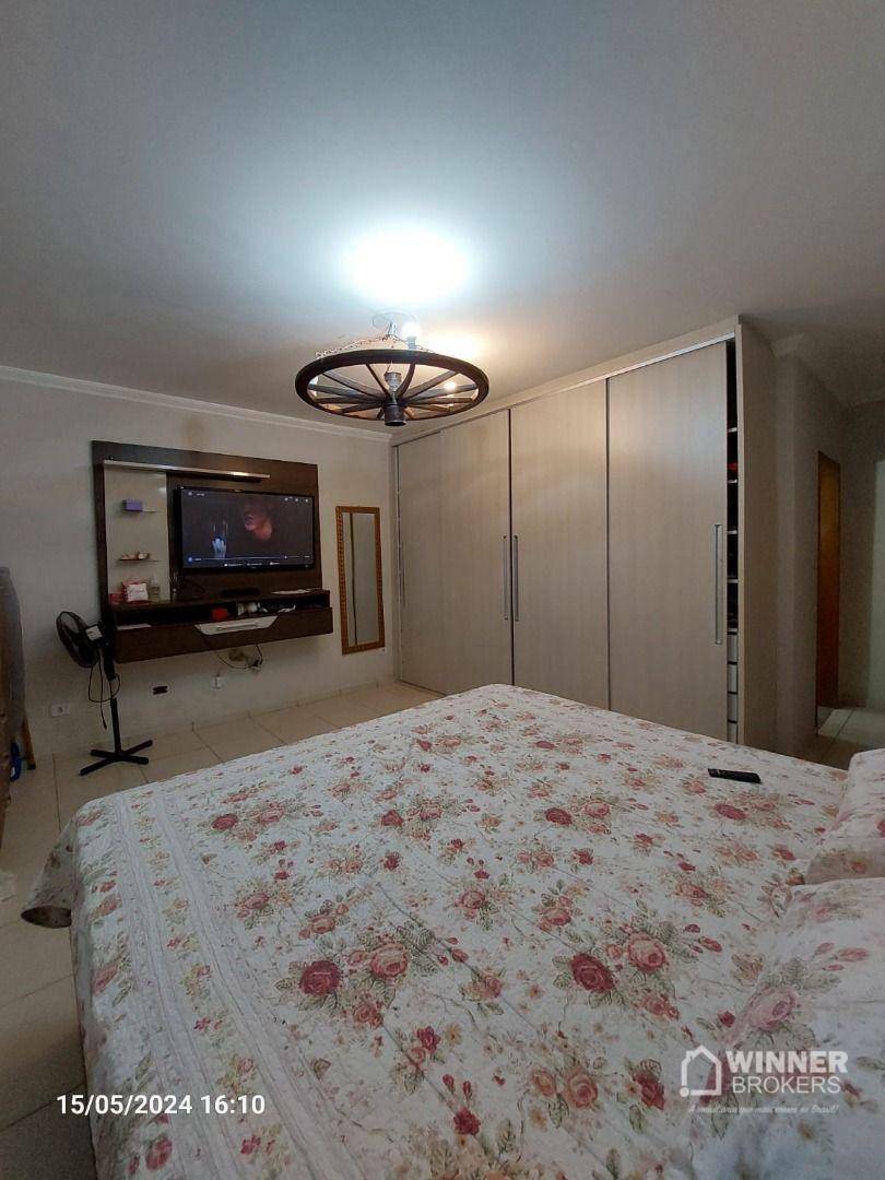 Casa à venda com 2 quartos, 169m² - Foto 17