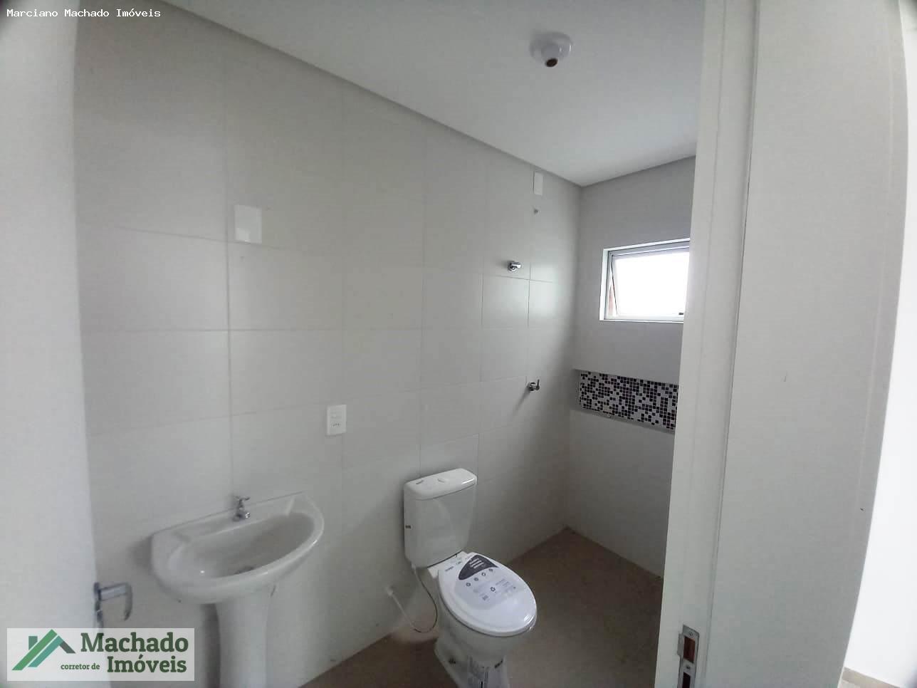 Casa à venda com 2 quartos, 95m² - Foto 10