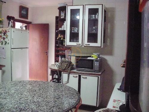 Apartamento à venda com 3 quartos, 202m² - Foto 14