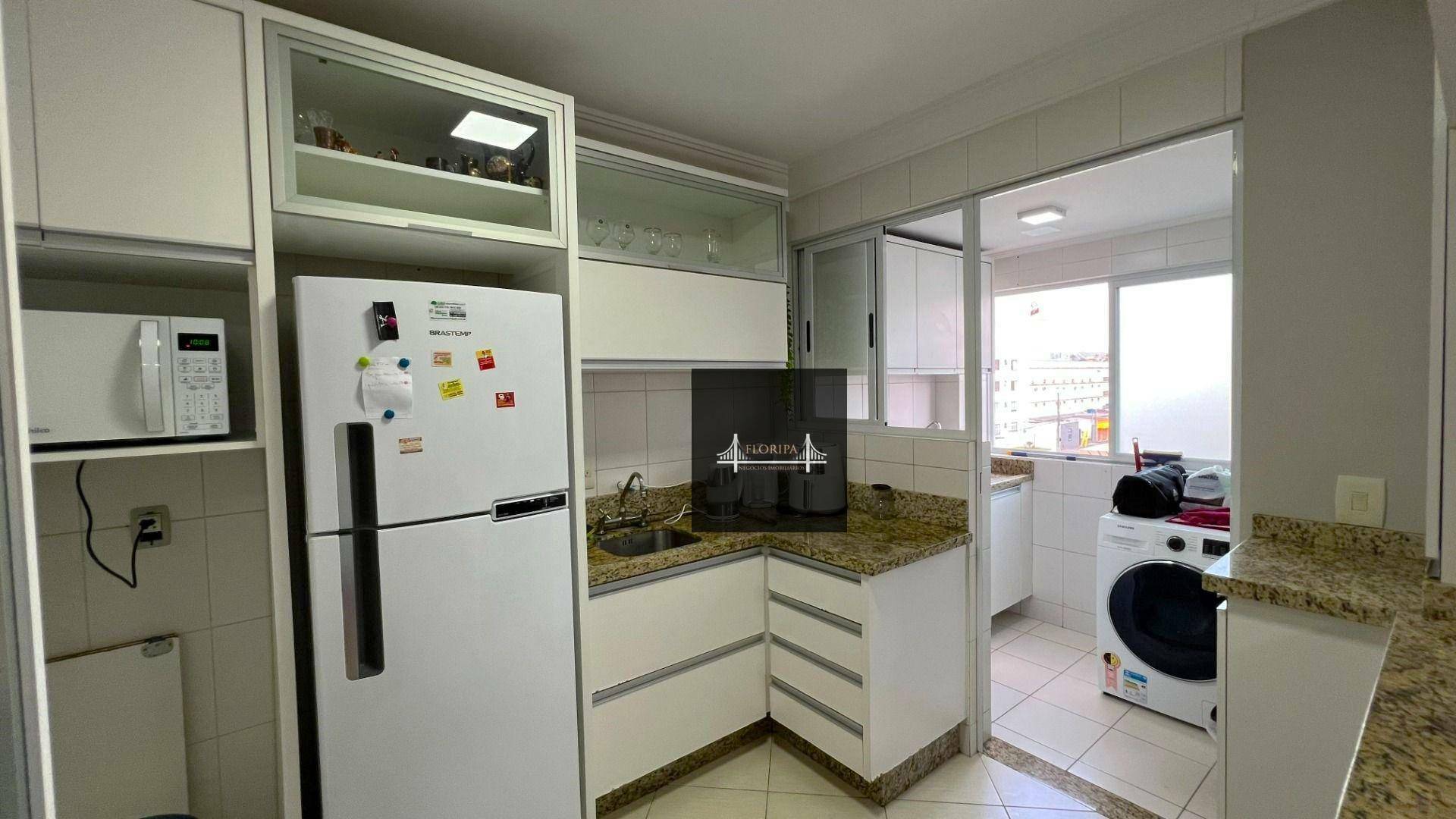 Apartamento à venda com 2 quartos, 74m² - Foto 6