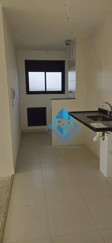 Apartamento à venda com 2 quartos, 75m² - Foto 6