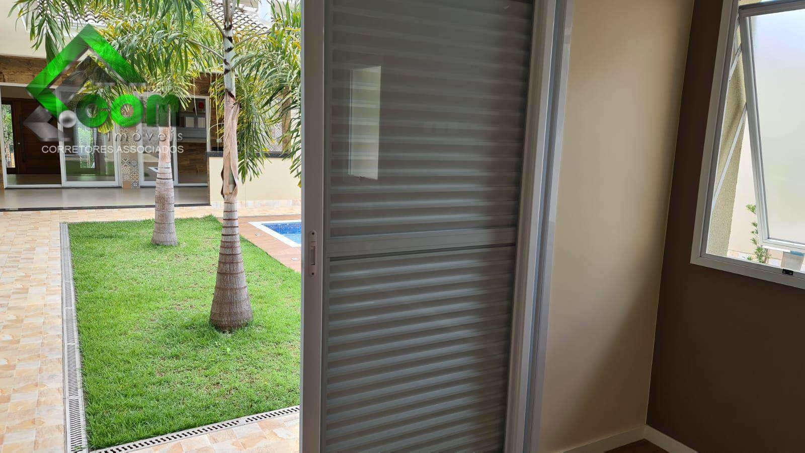 Casa à venda com 3 quartos, 323m² - Foto 23