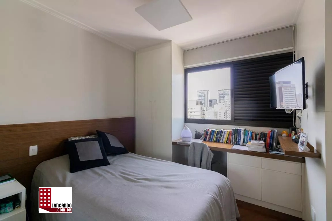 Apartamento à venda com 3 quartos, 180m² - Foto 11