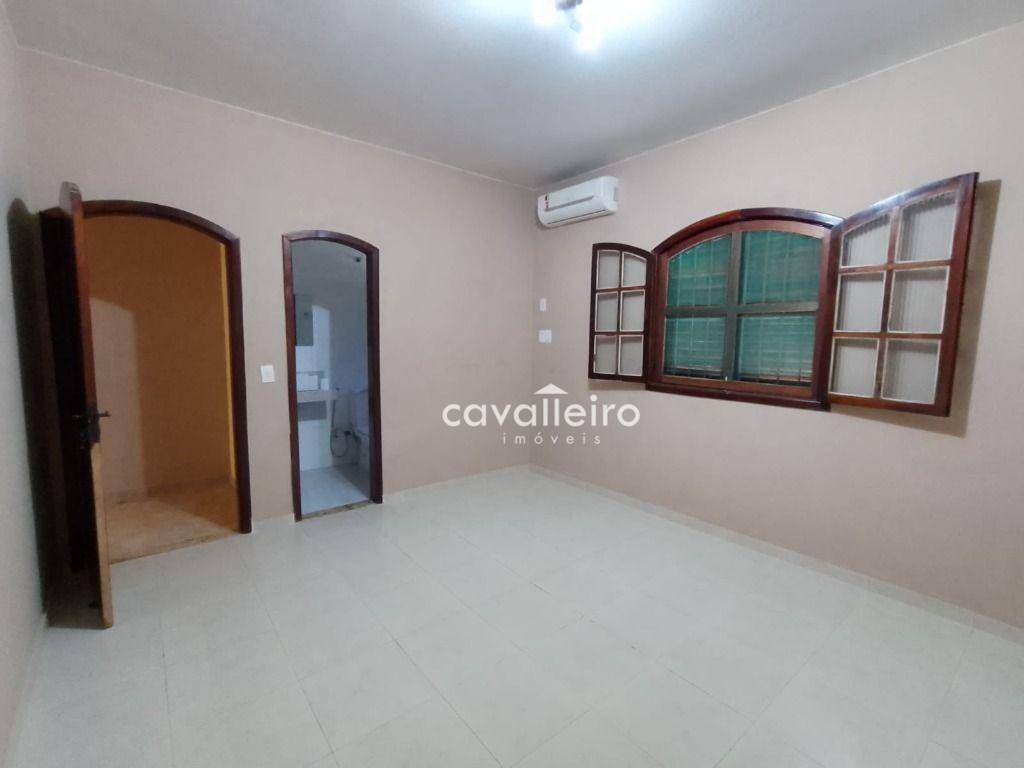 Casa à venda com 3 quartos, 225m² - Foto 29