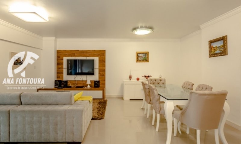 Apartamento à venda com 3 quartos, 230m² - Foto 2