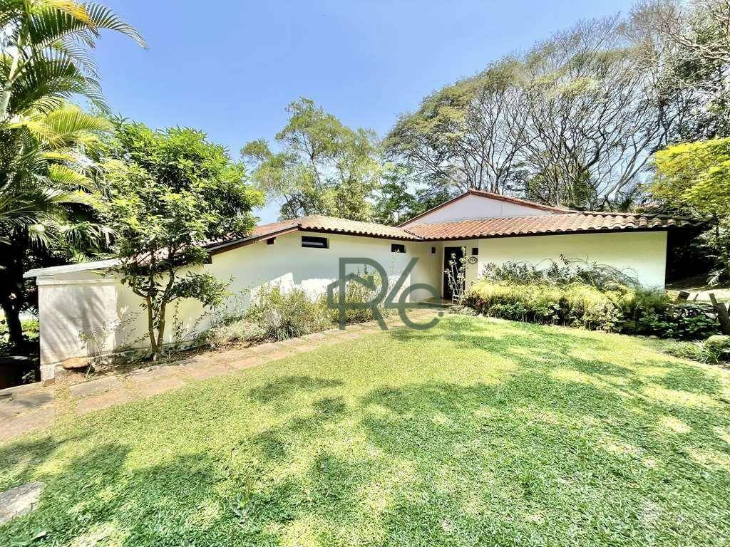 Casa de Condomínio à venda com 4 quartos, 282m² - Foto 2