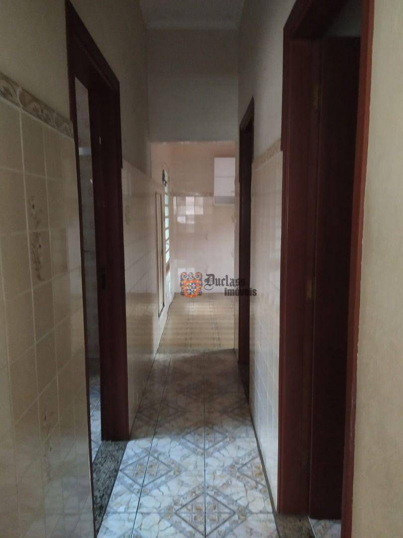 Casa à venda com 5 quartos, 146m² - Foto 5