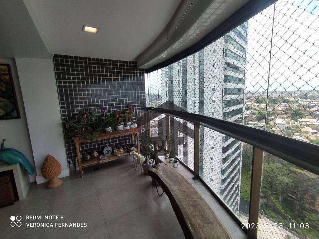 Apartamento à venda com 3 quartos, 172m² - Foto 4