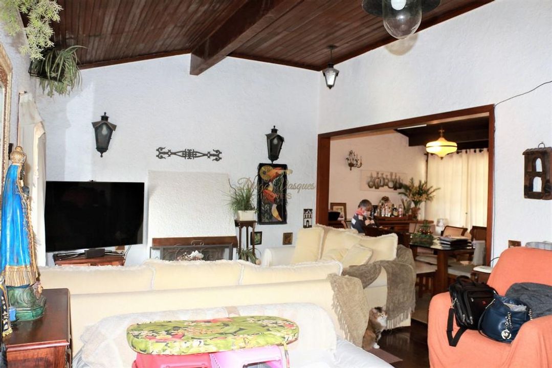 Casa de Condomínio à venda com 5 quartos, 130m² - Foto 5