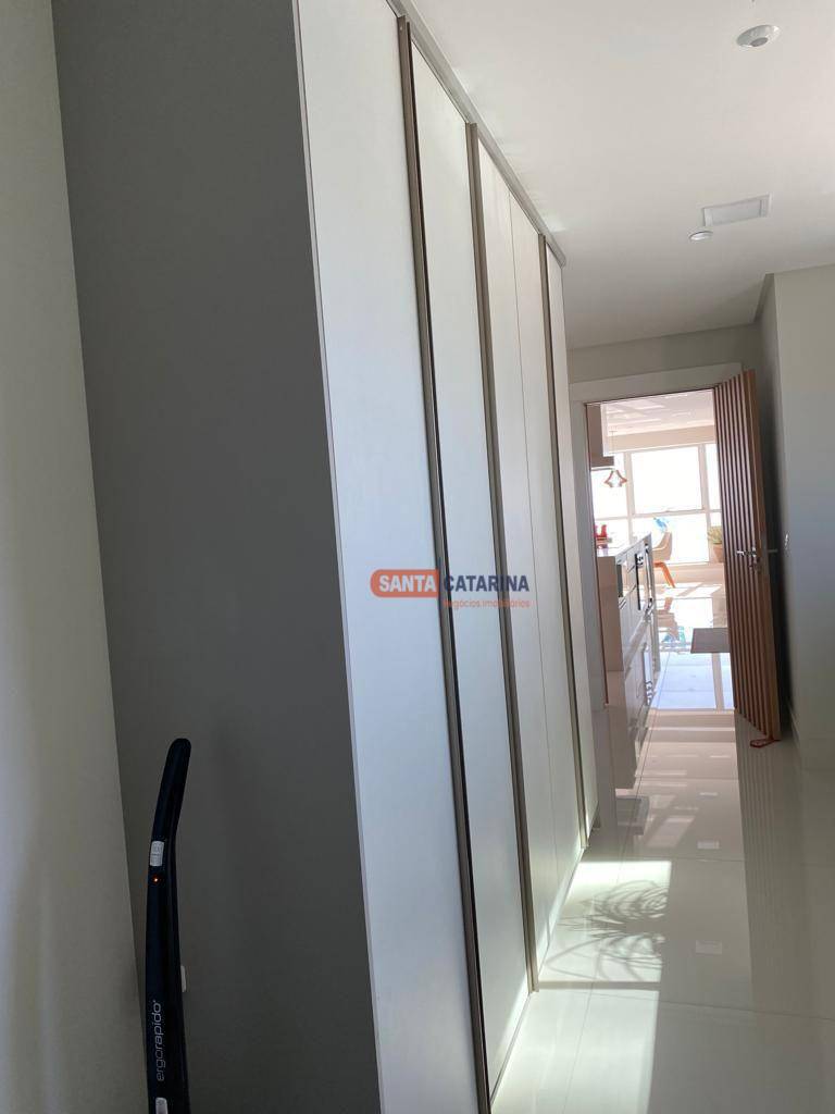 Apartamento à venda com 4 quartos, 291m² - Foto 24