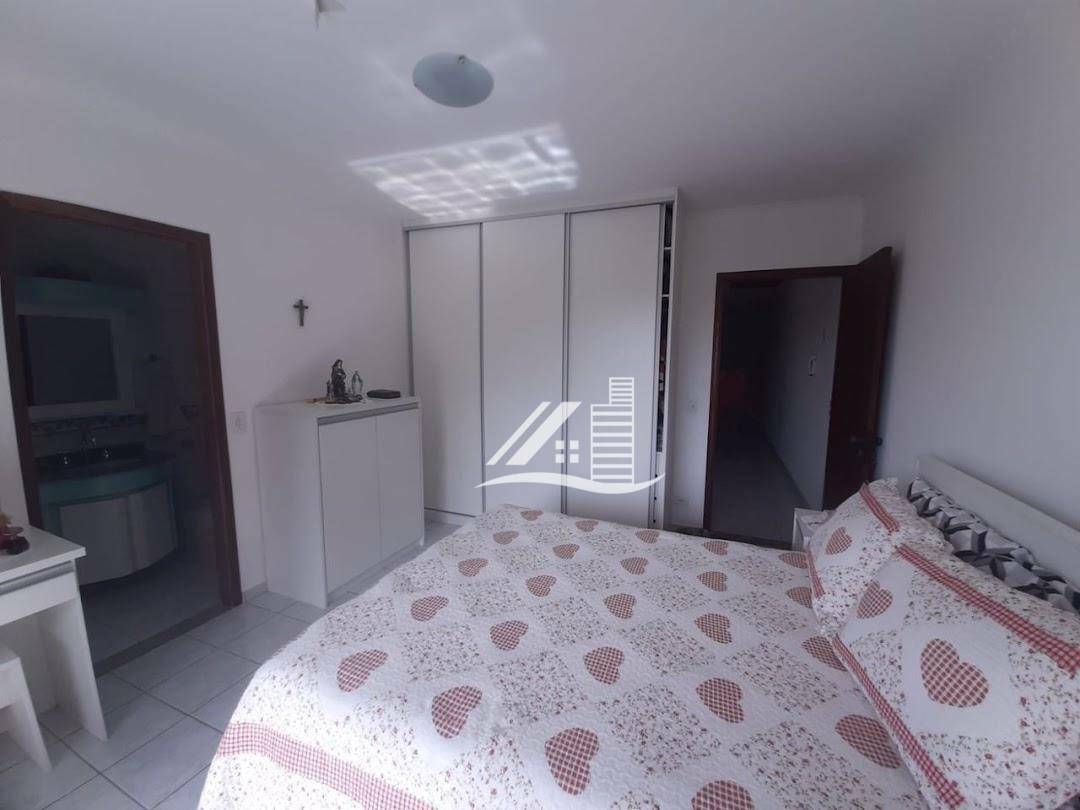 Sobrado à venda com 3 quartos, 231m² - Foto 33