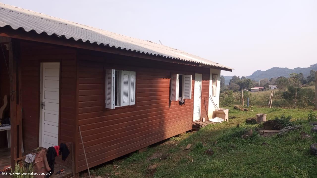 Sítio à venda com 3 quartos, 1m² - Foto 2