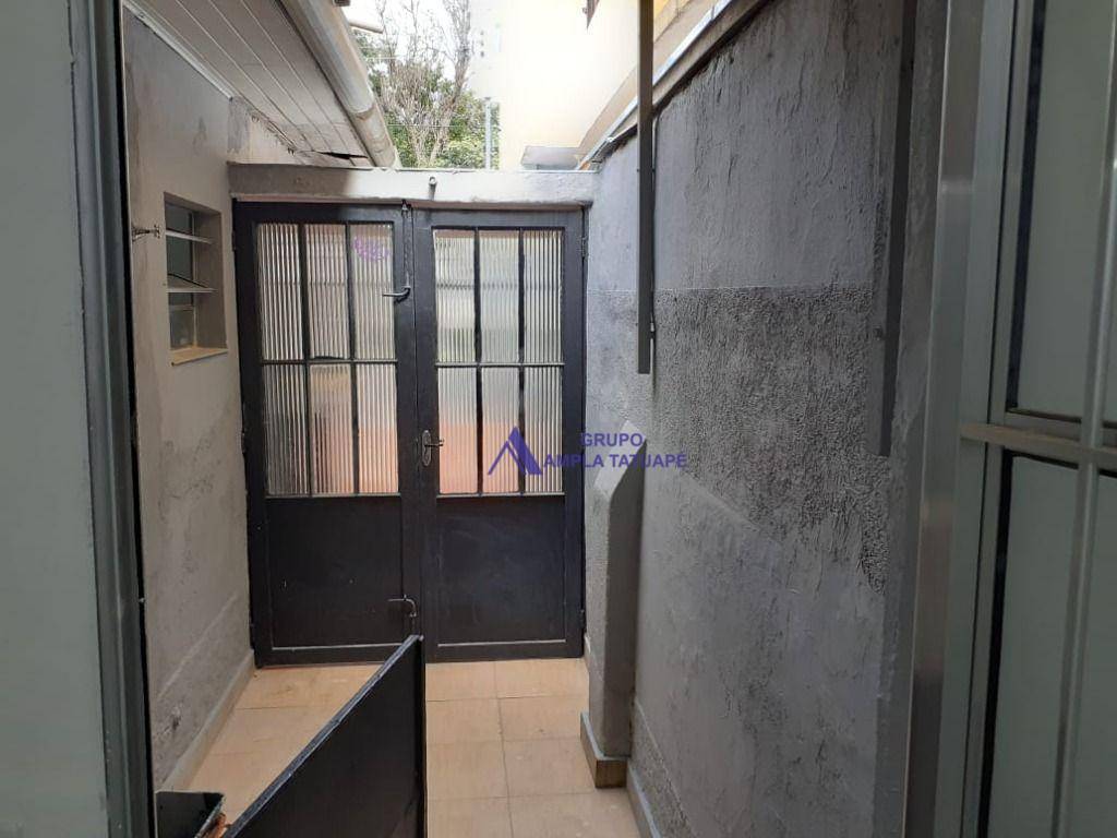 Casa para alugar com 2 quartos, 100m² - Foto 25