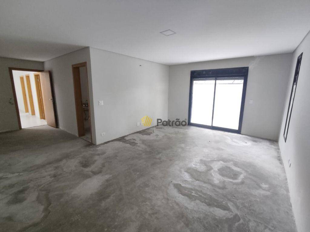 Sobrado à venda com 3 quartos, 200m² - Foto 52