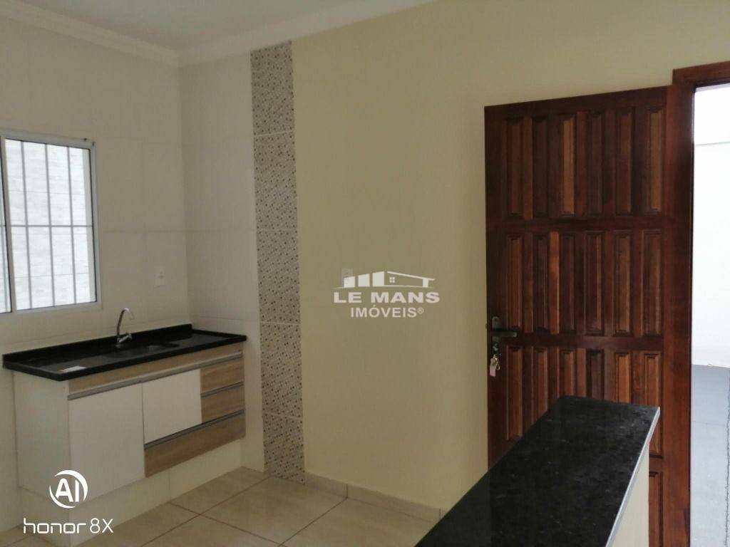 Casa à venda com 2 quartos, 52m² - Foto 13