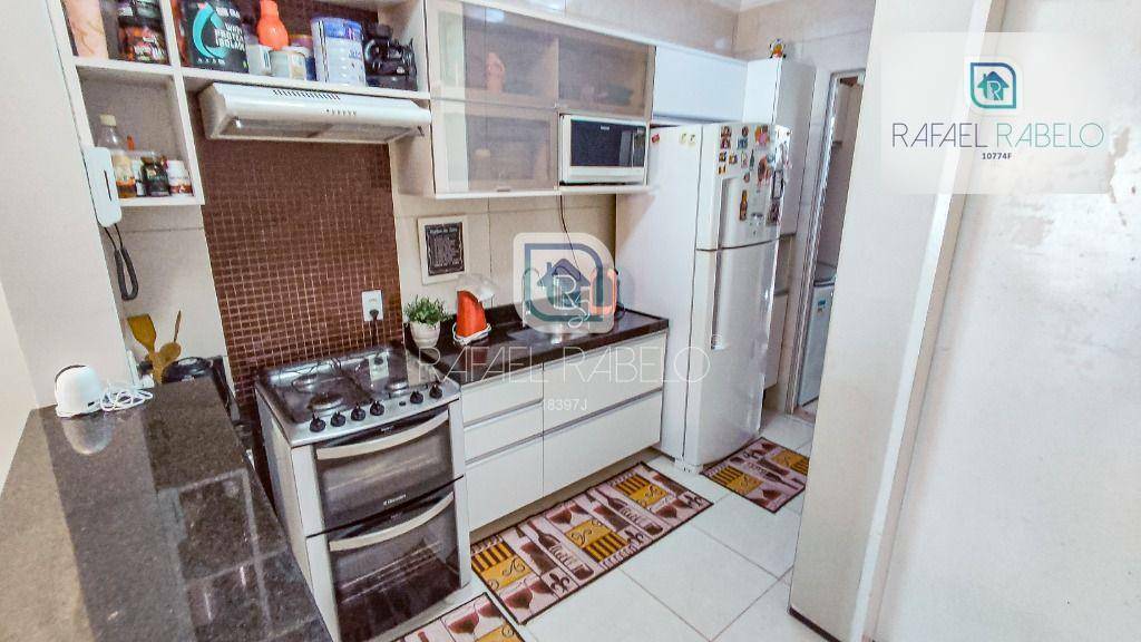 Casa de Condomínio à venda com 3 quartos, 140m² - Foto 3