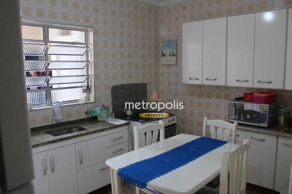 Sobrado à venda com 2 quartos, 165m² - Foto 4