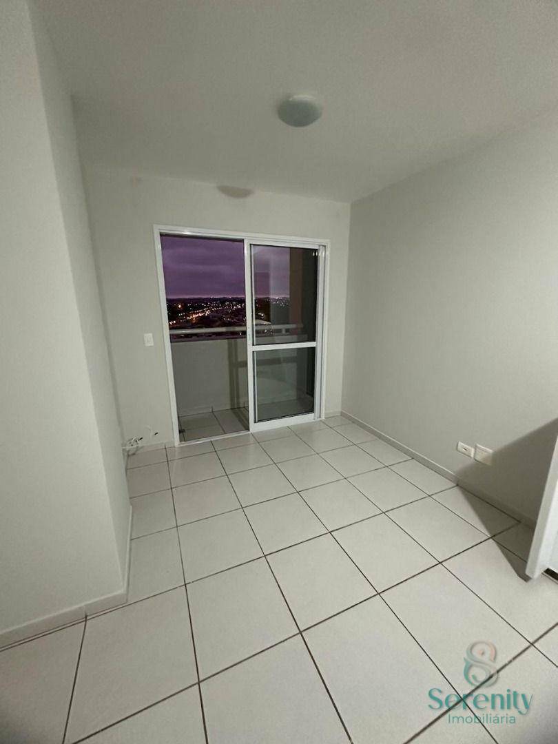 Apartamento para alugar com 3 quartos, 68m² - Foto 2