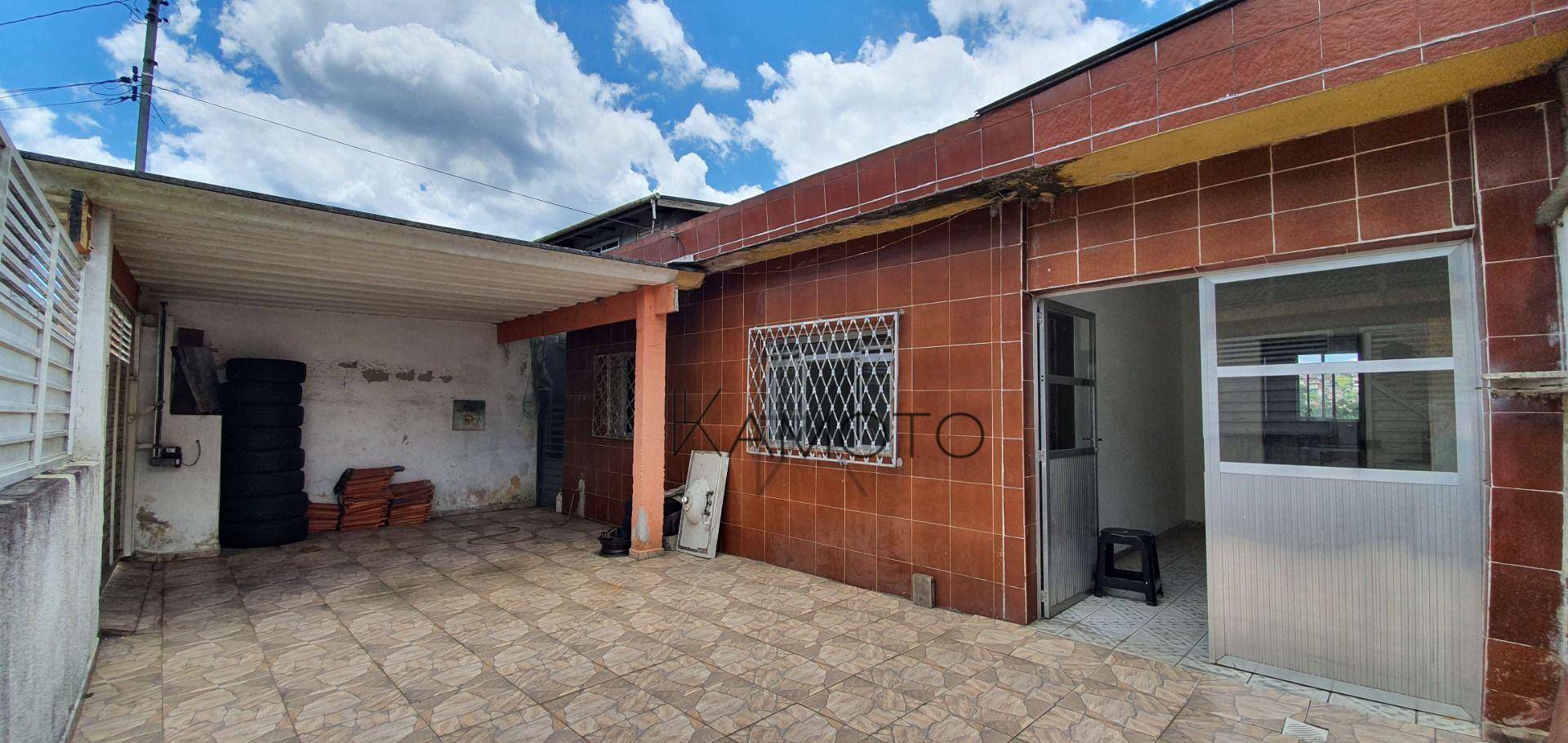 Casa à venda com 3 quartos, 250m² - Foto 1