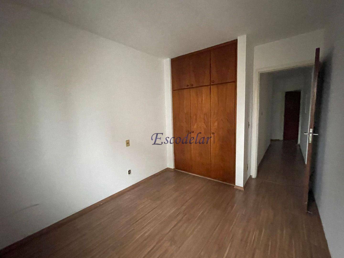 Apartamento à venda com 4 quartos, 200m² - Foto 26