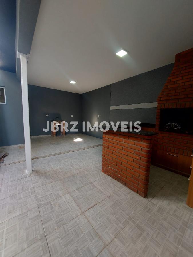 Casa para alugar com 4 quartos, 155m² - Foto 9