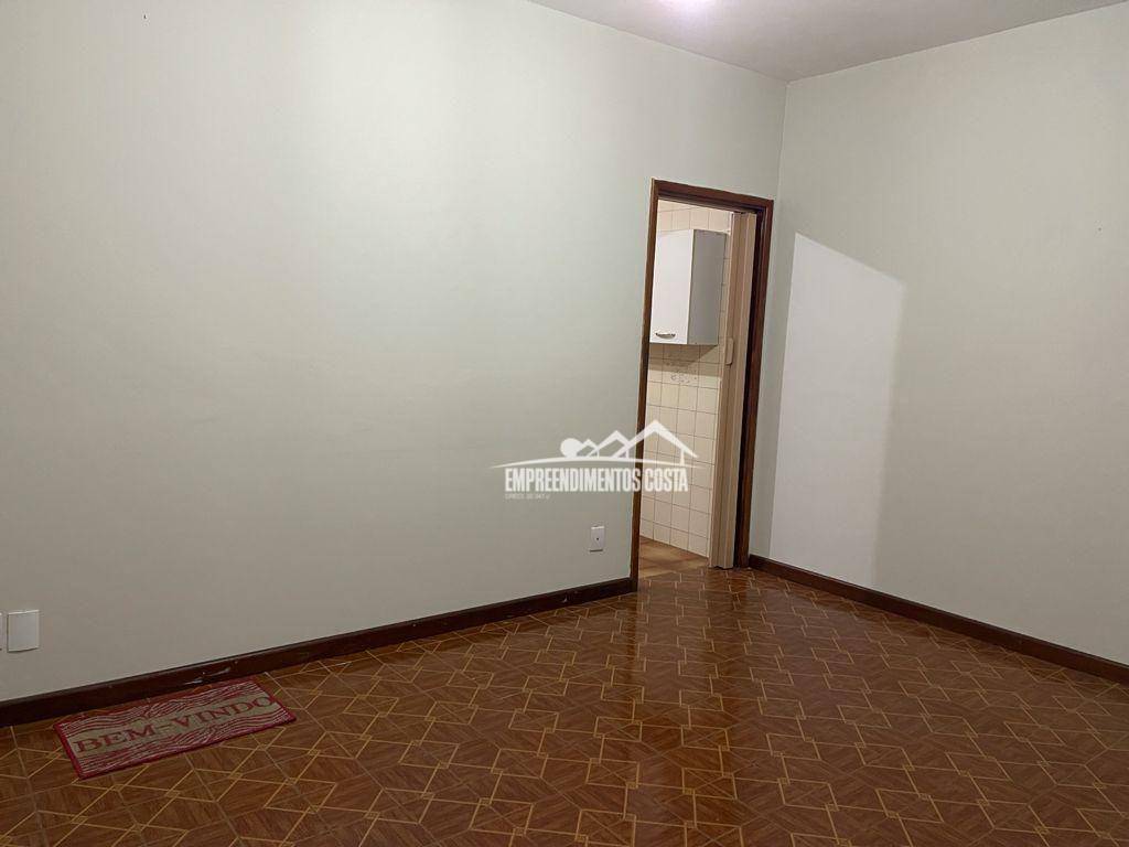 Casa à venda com 2 quartos, 166m² - Foto 15