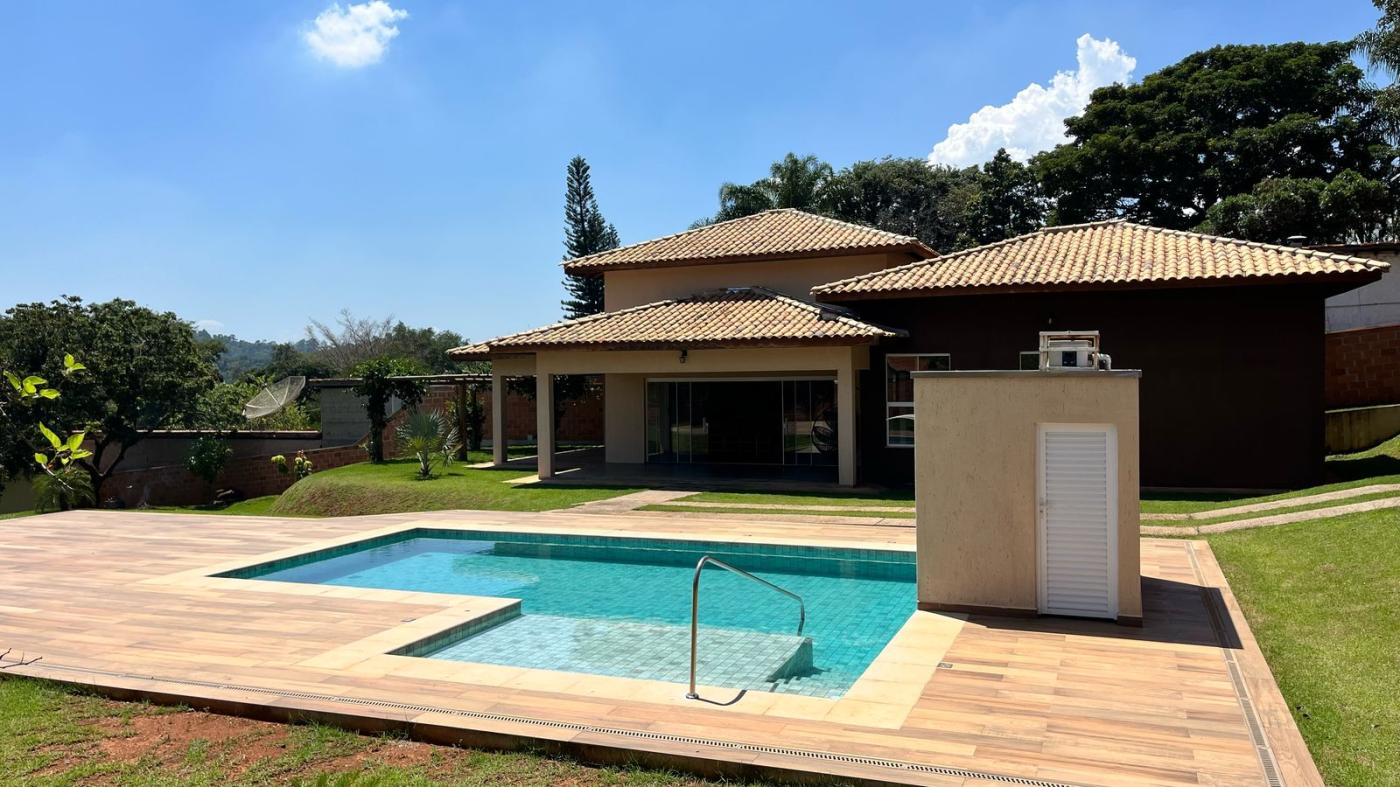Chácara à venda com 6 quartos, 400m² - Foto 42