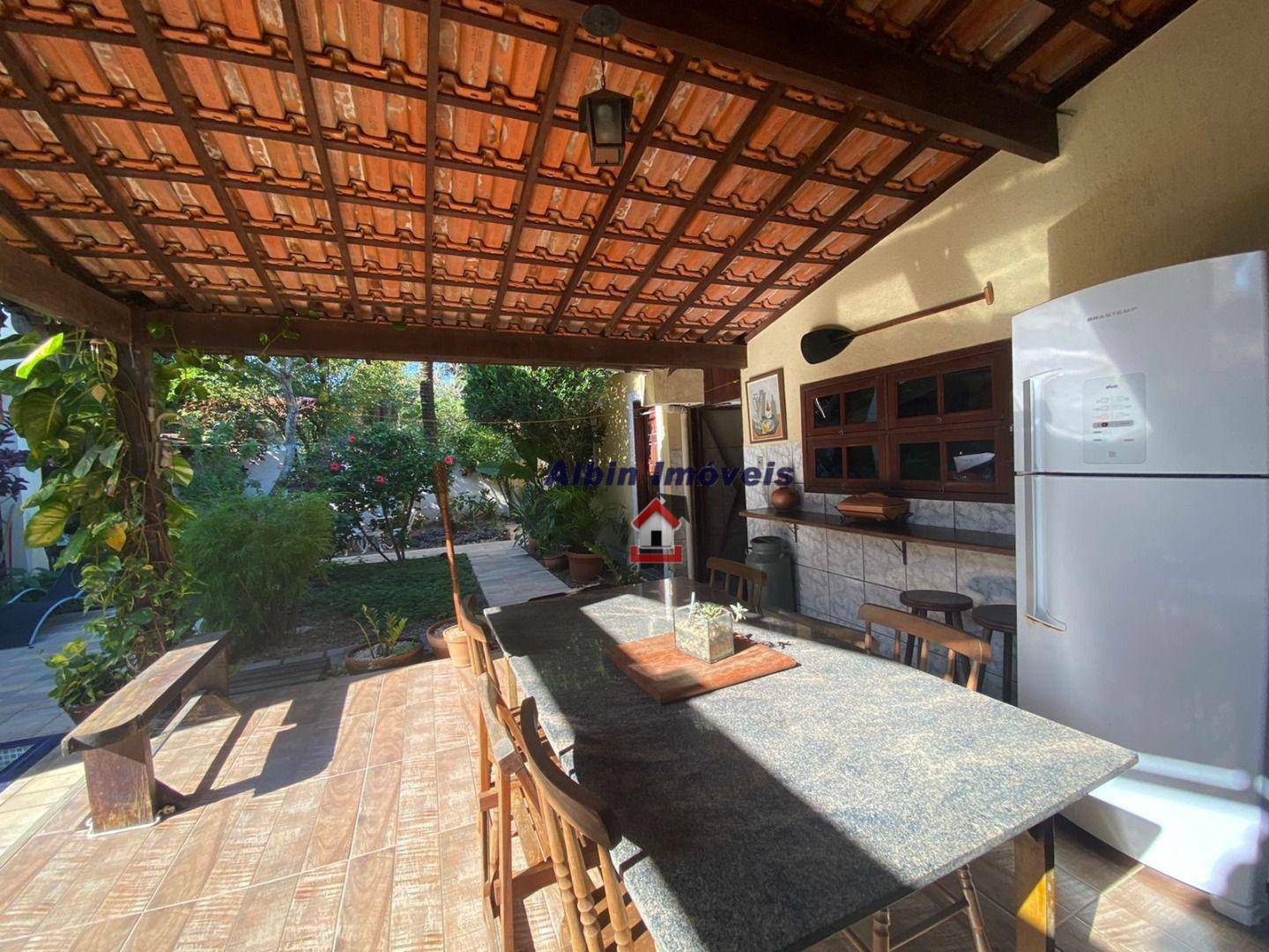 Casa à venda com 6 quartos, 360m² - Foto 20