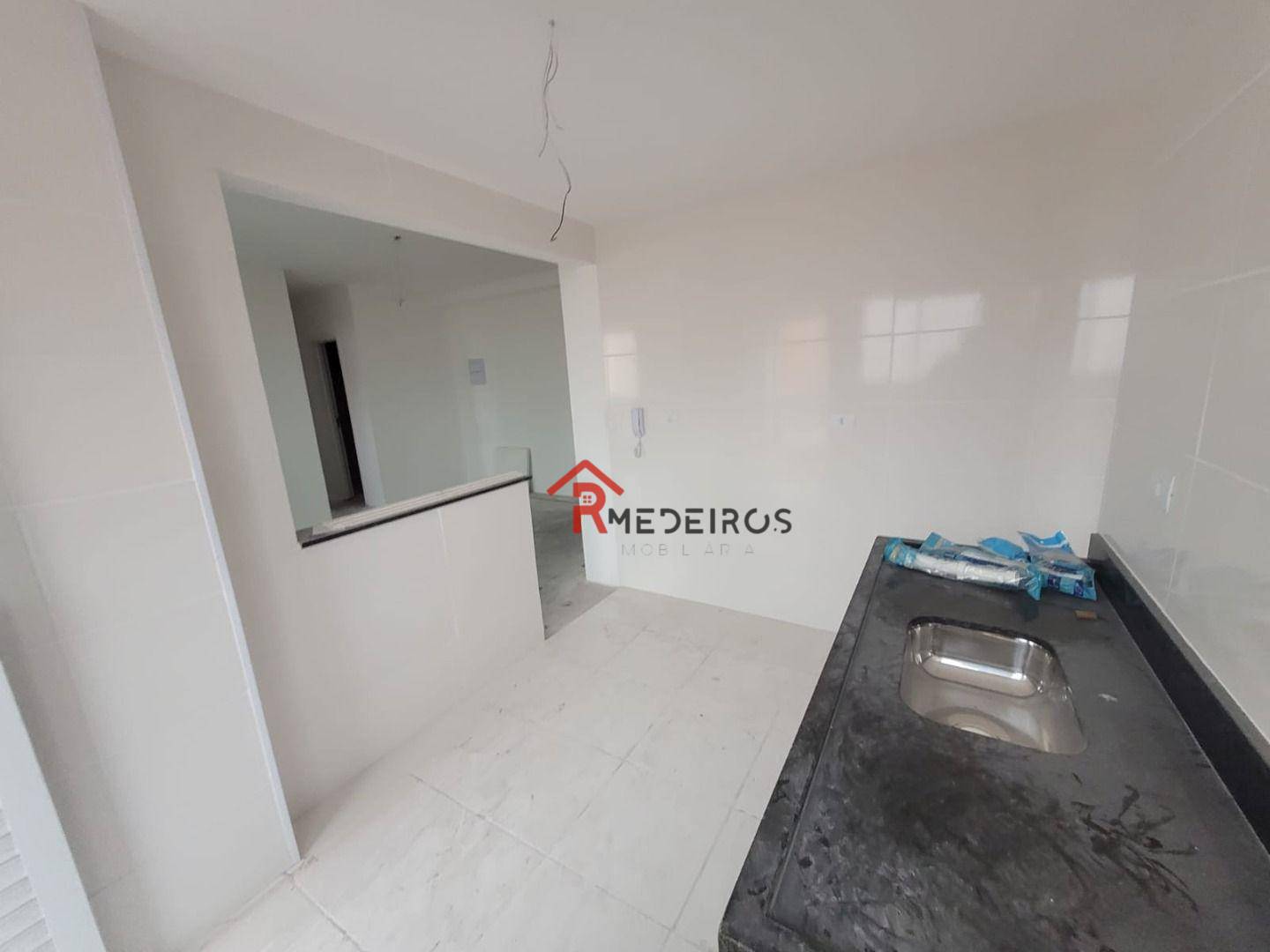 Apartamento à venda com 2 quartos, 72m² - Foto 11