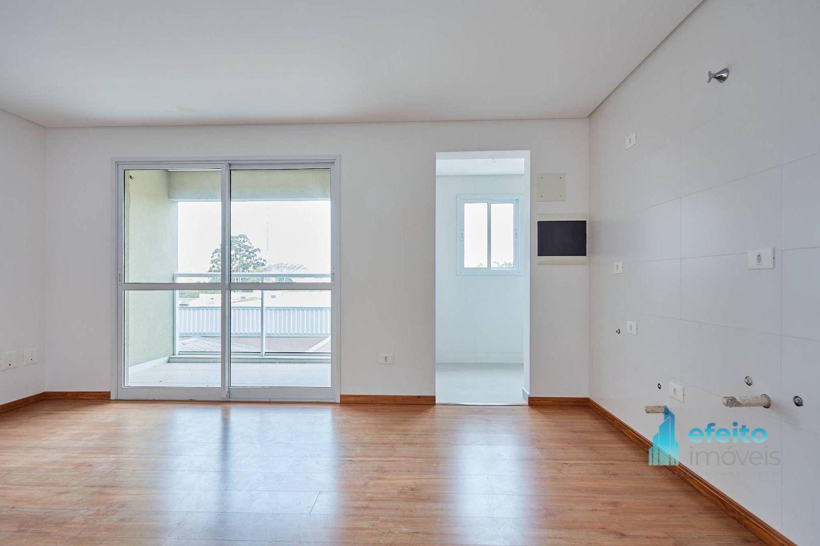 Apartamento à venda com 3 quartos, 85m² - Foto 2