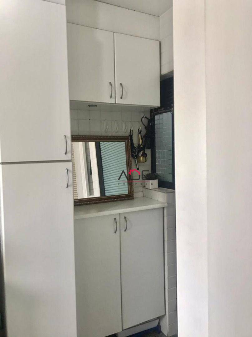 Apartamento à venda com 3 quartos, 94m² - Foto 25