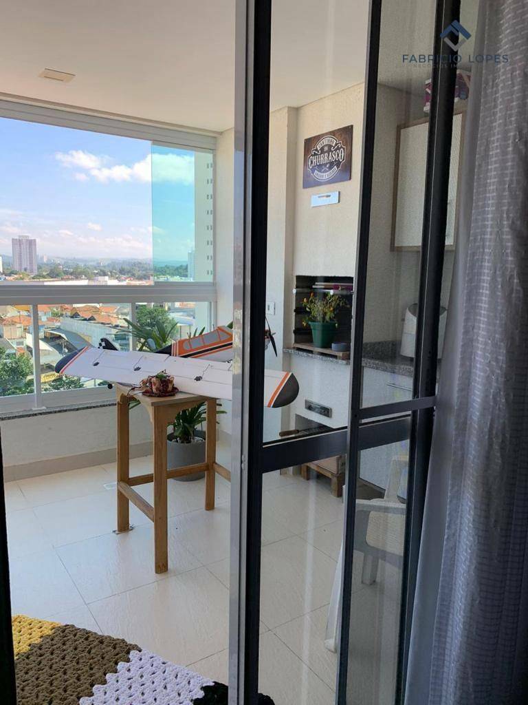 Apartamento à venda com 3 quartos, 97m² - Foto 15