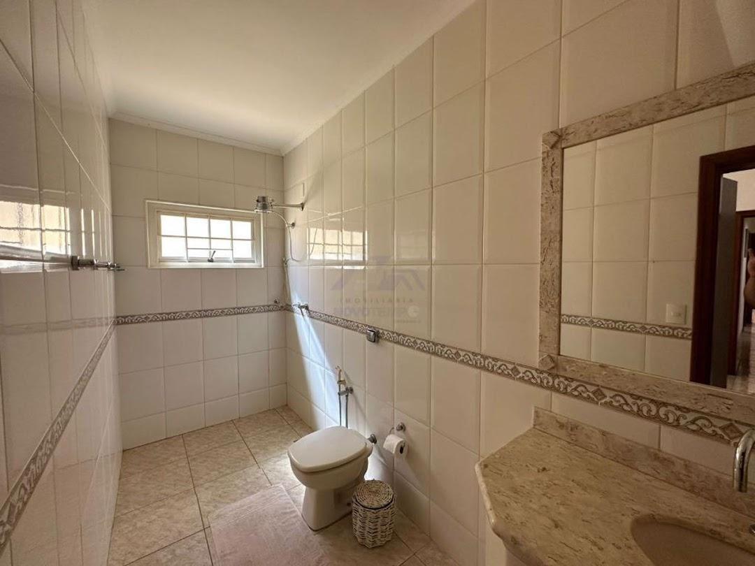 Casa à venda com 3 quartos, 234m² - Foto 22