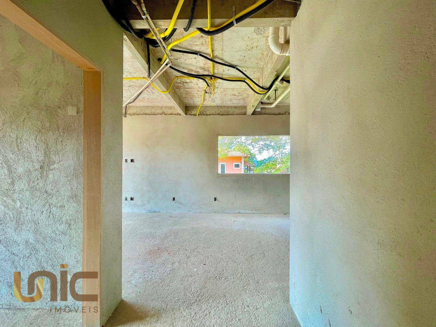 Casa de Condomínio à venda com 4 quartos, 223m² - Foto 11