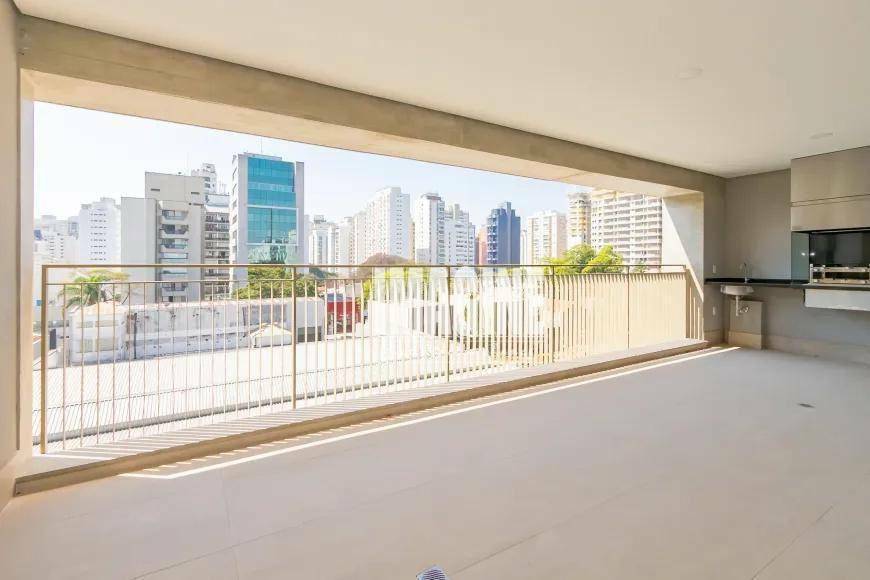 Apartamento à venda com 3 quartos, 149m² - Foto 17