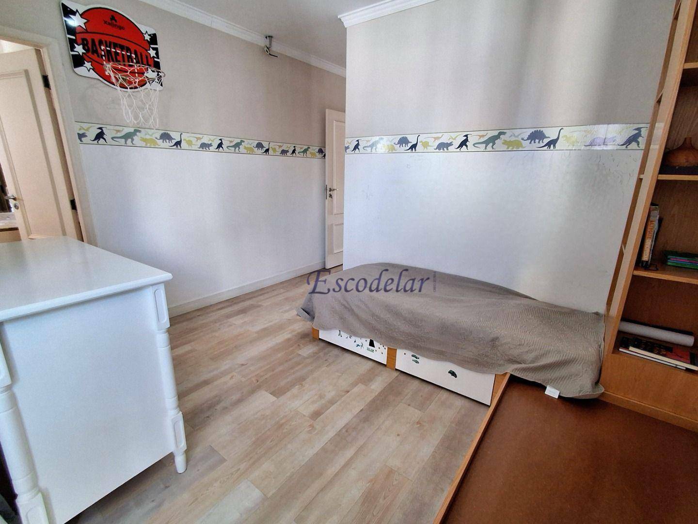 Apartamento à venda com 3 quartos, 245m² - Foto 26