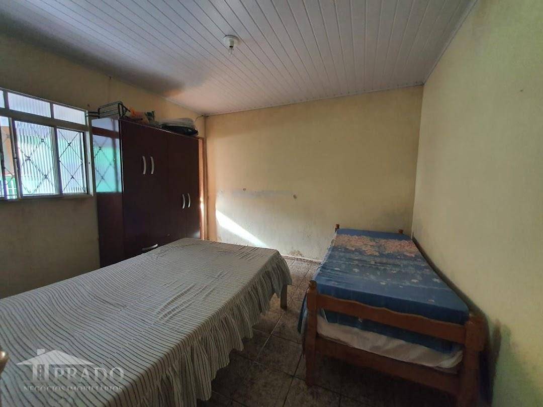 Casa à venda com 4 quartos, 156m² - Foto 14