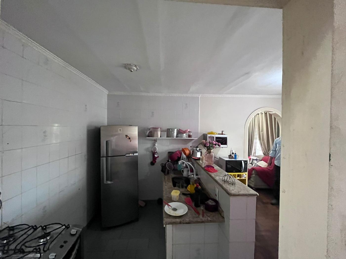 Apartamento à venda com 3 quartos, 200m² - Foto 9