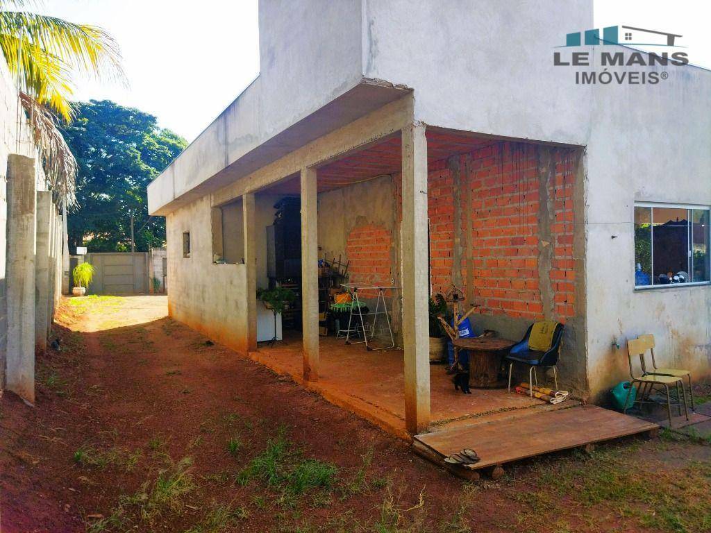 Chácara à venda com 2 quartos, 160m² - Foto 26