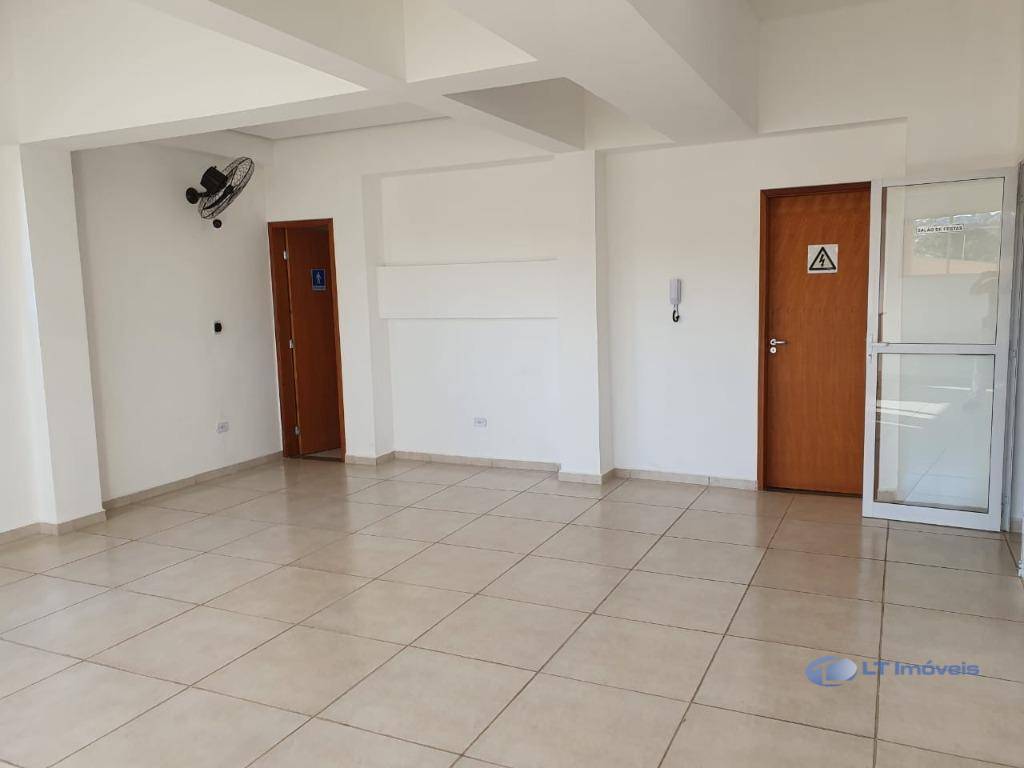 Apartamento à venda com 3 quartos, 161m² - Foto 19