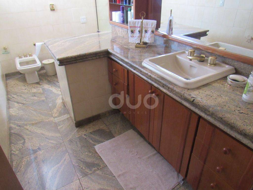 Apartamento à venda com 4 quartos, 242m² - Foto 40