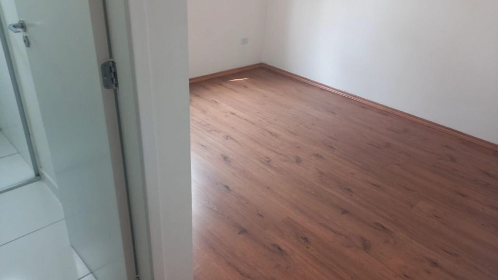 Apartamento à venda com 2 quartos, 70m² - Foto 10